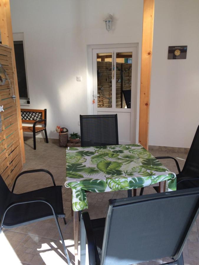 Teraszos Haz Hotel Balatonlelle Buitenkant foto